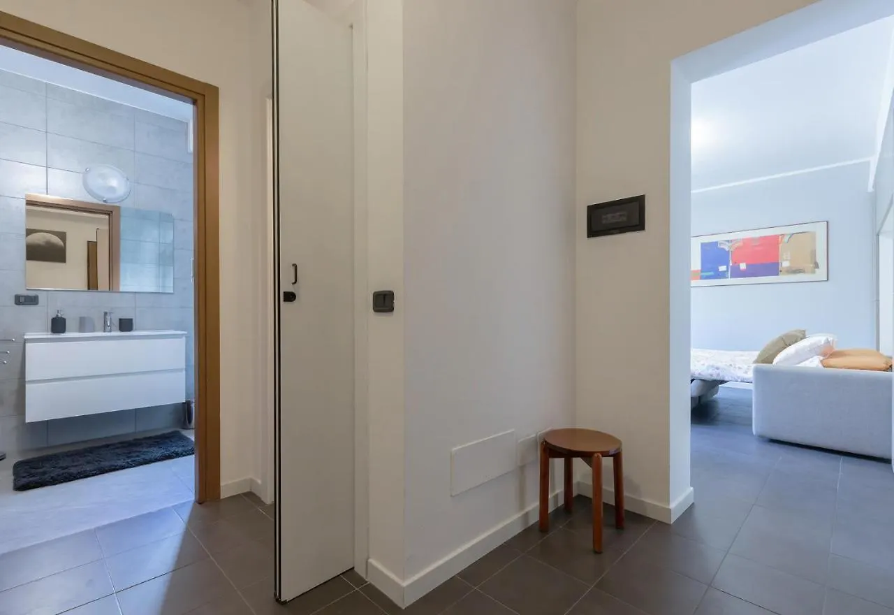 밀라노 20Mins From Duomo - Renovated Apt Near City Center 아파트